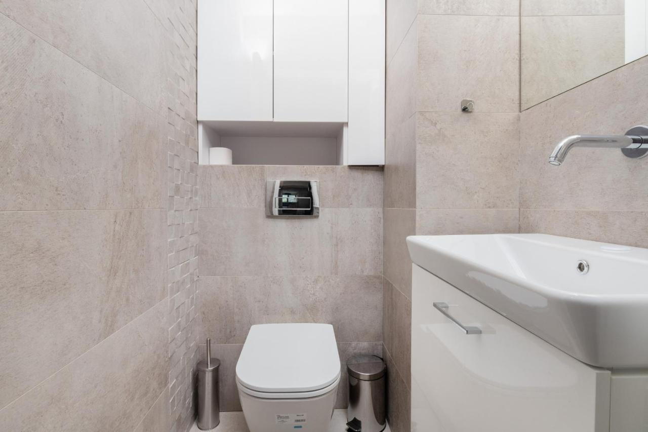 Gdanska Two-Bedroom Apartment Brzezno Beach By Noclegi Renters 외부 사진