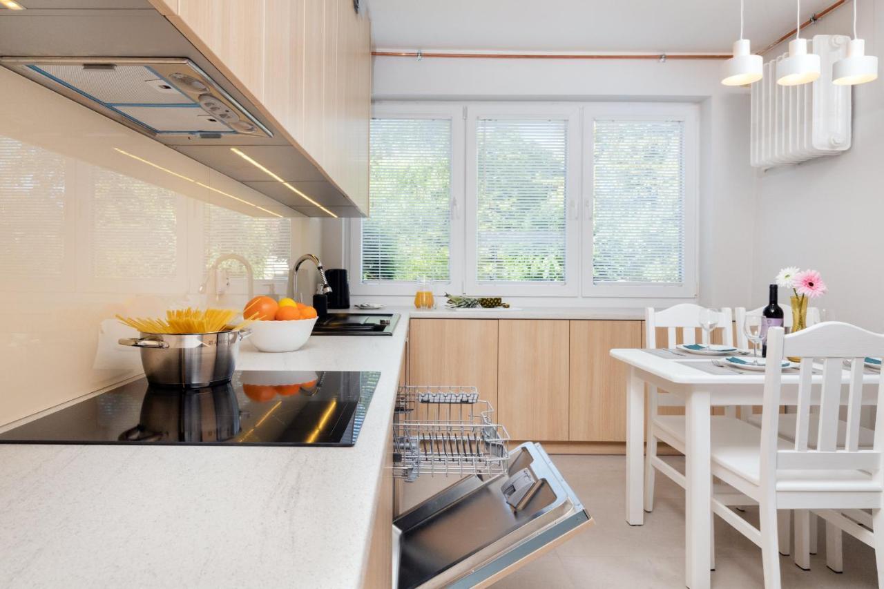 Gdanska Two-Bedroom Apartment Brzezno Beach By Noclegi Renters 외부 사진